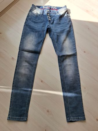Trendige Buena Vista Jeans, Grösse 27/32, Top Zustand!
