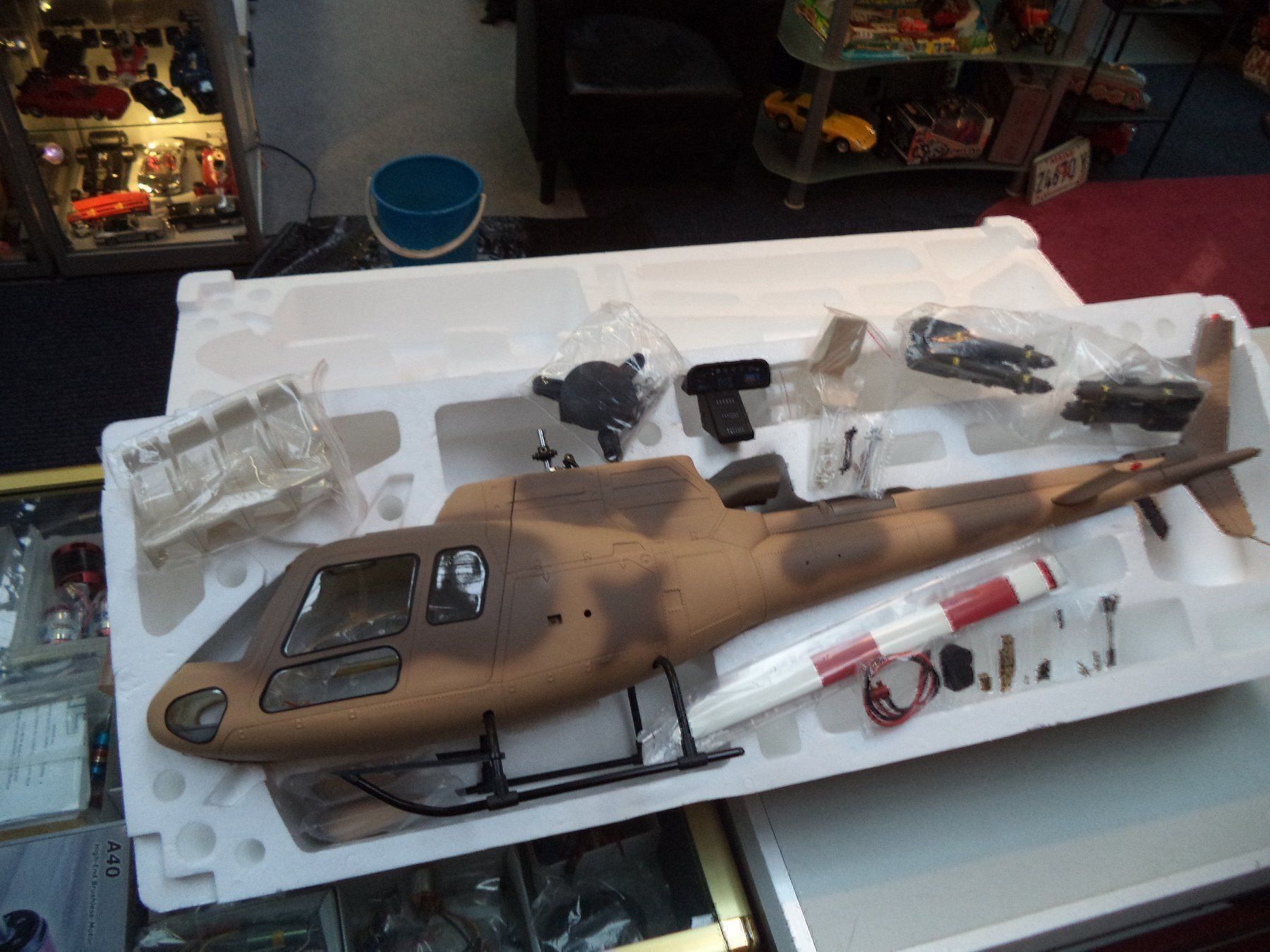 Modellismo RC: SKYRUSH AS350 B3 Scale 470er – Nuovo e nell'imballaggio originale da Rieden AG venduto da Wirth03