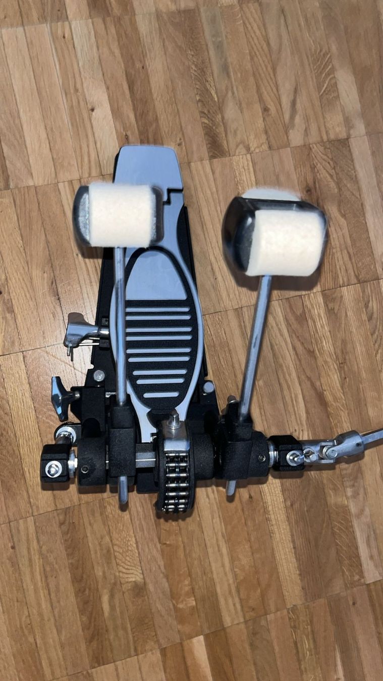 Alesis Strumenti musicali: E-Schlagzeug Alesis Nitro Mesh Kit E-Drum + Double Pedal NEU – Nuovo (secondo la descrizione) da Effretikon venduto da DEINE_HobbyWerkstatt 7
