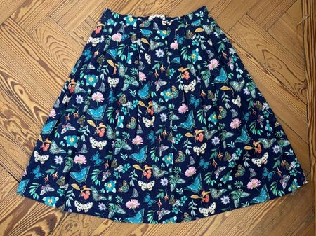 Damen Rock blau mit Schmetterling Baumwolle Länge 63 cm
