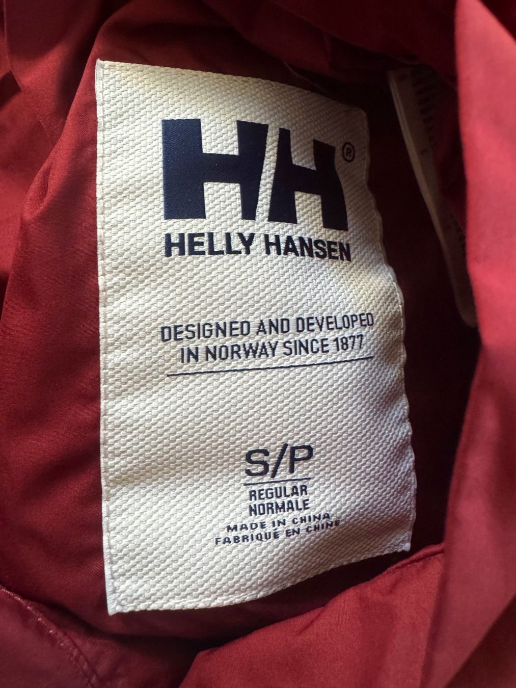 Giacche: Helly Hansen | Winterjacke✨ – Usato da Küsnacht ZH venduto da cupcake11 2