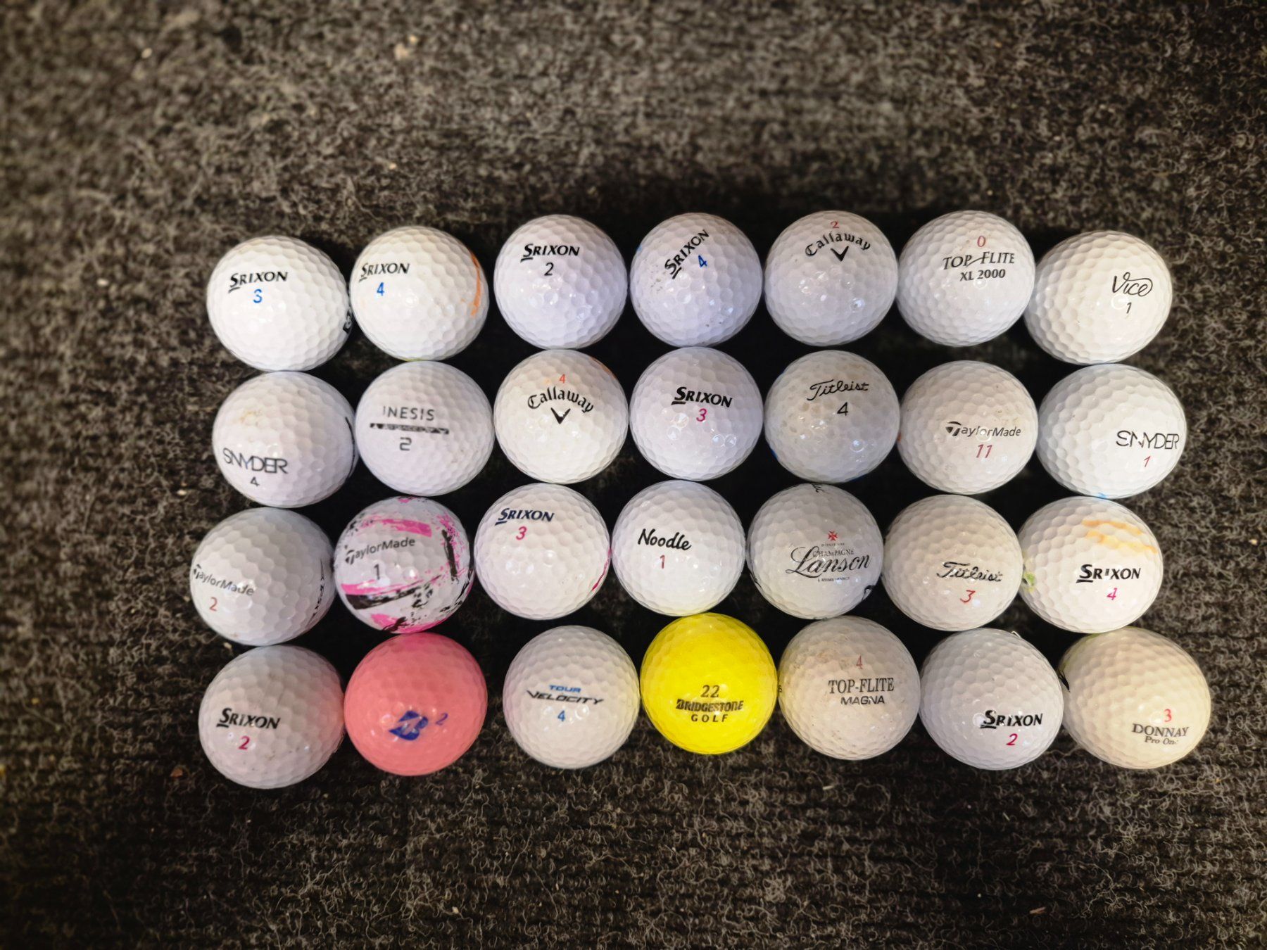 Palloni: Golfbälle Mix 28stk – Usato da Weesen venduto da Alpenfisch 1