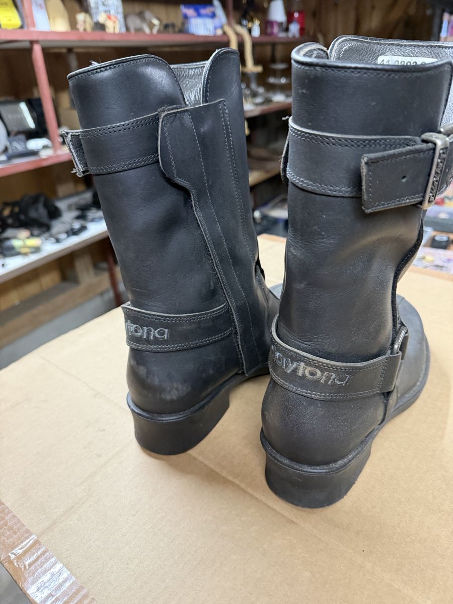 Damenschuhe: Daytona Motorrad Stiefel Gr. 41 – Gebraucht aus Brienz BE von soto718 1