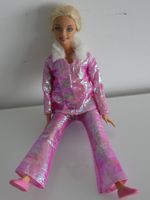 Vintage Barbie Puppe mit Zubehör und Tier, Jahr 1998, Mattel