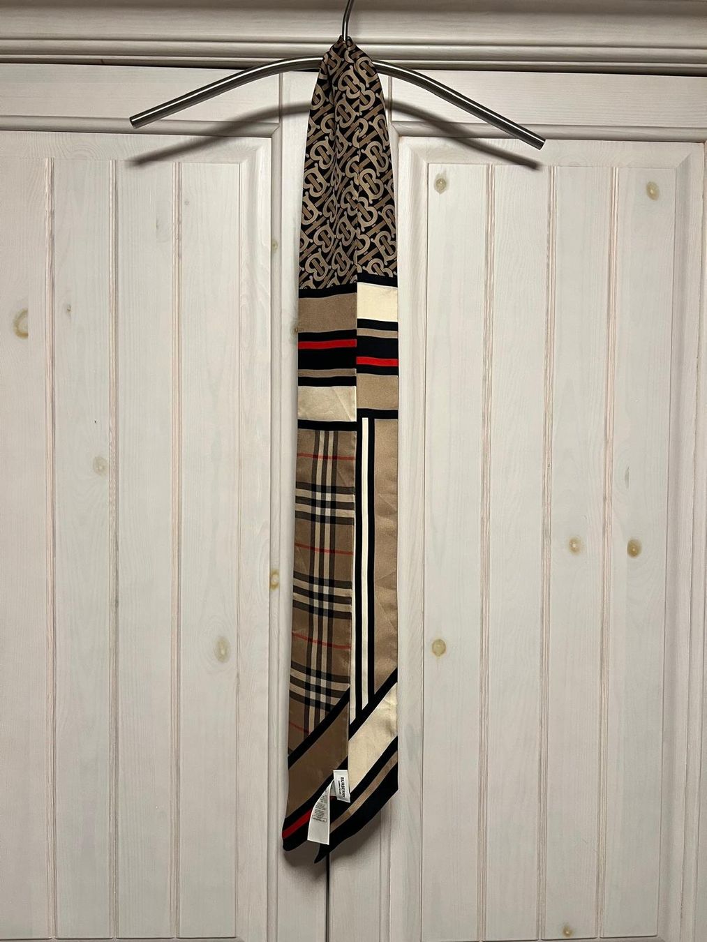 Burberry Foulards & écharpes: Burberry Seidentuch – Neuf (Voir description) à Muhen par lau_7wcq 1