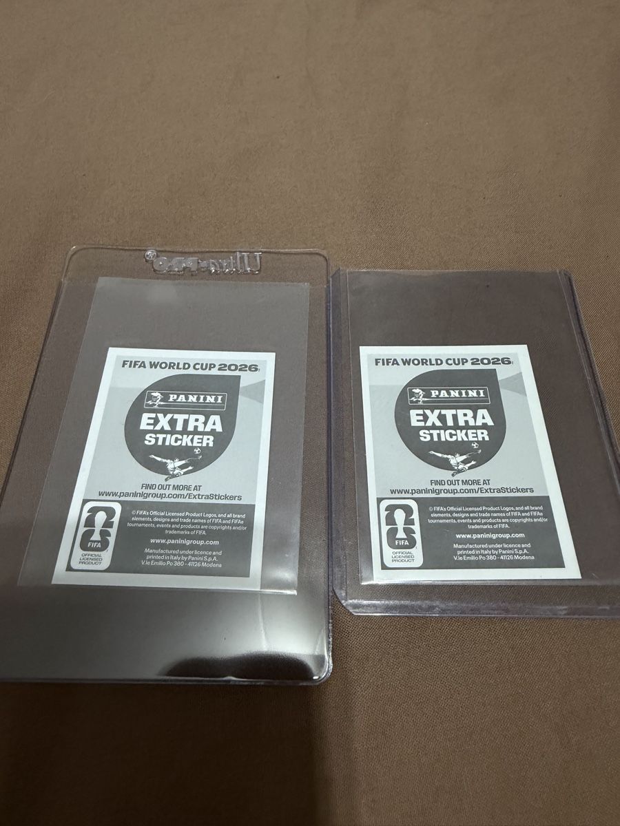 Panini Sammelbilder & Trading cards: 2 Extra Sticker, Mbappé Violet + Davies Silver – Gebraucht aus Renens VD von Eduardo27. 1