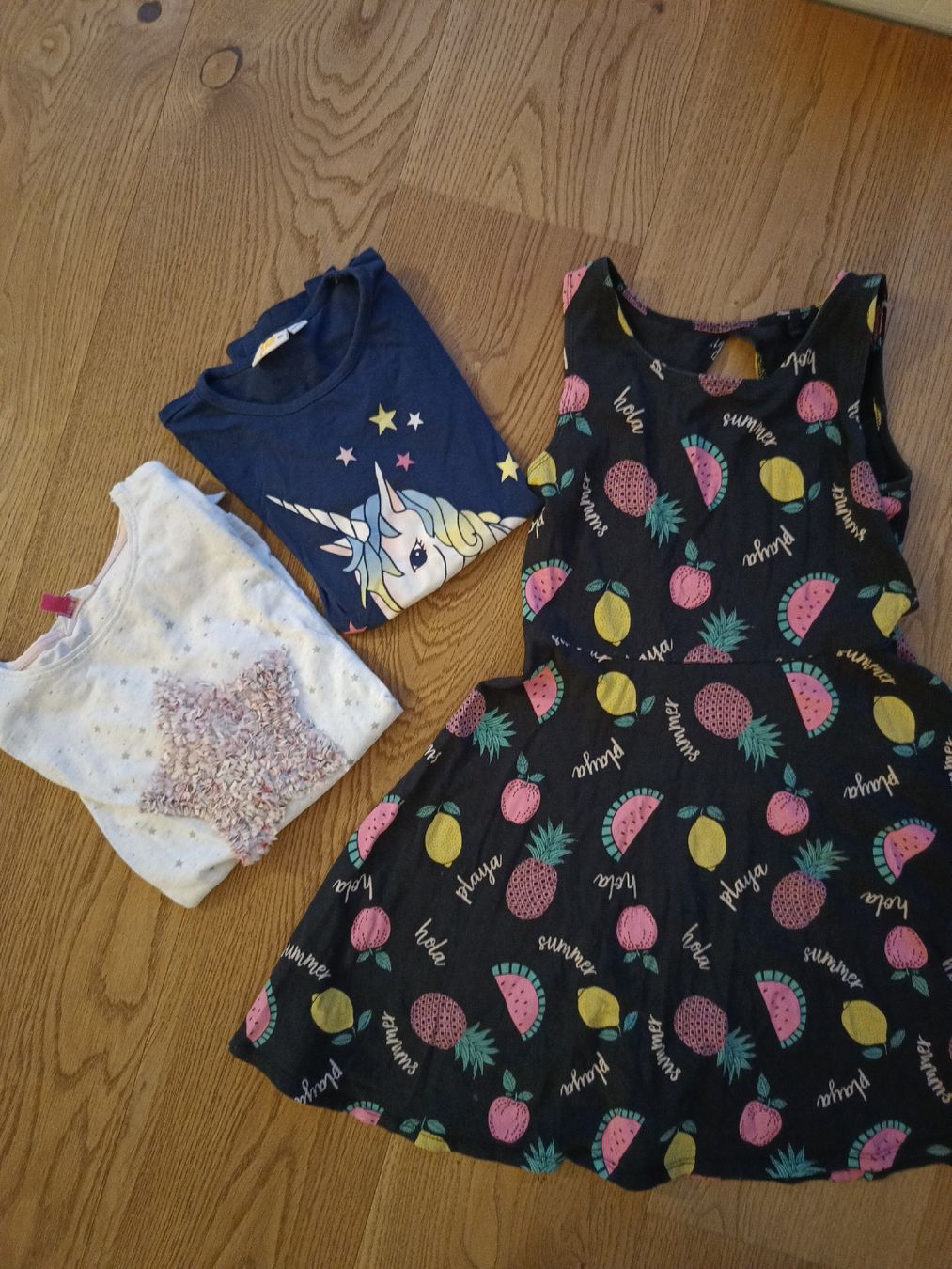 Lotti & Set di vestiti: Kleiderset Mädchen Gr.134/140 – Usato da Bremgarten b. Bern venduto da Joyan84