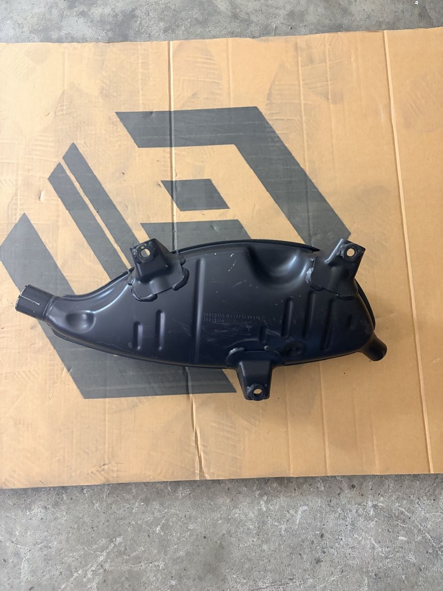 Vespa Auspuffanlagen: Vespa Gts 300 Auspuff – Gebraucht aus Zürich von FortySixGmbH 1