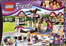 LEGO Friends 41008 - La piscina di Heartlake