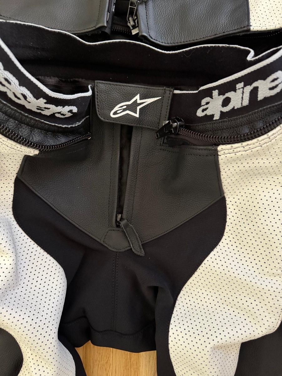 Alpinestars Completi: Lederkombi Alpinestars GP Force Lurv 2 PC Leather – Nuovo (secondo la descrizione) da Zürich venduto da Gaja93 7