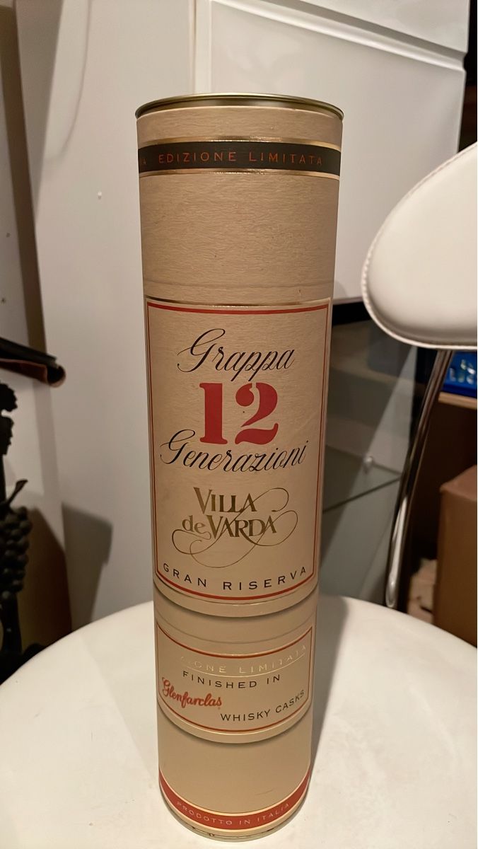 Spiritueux: Grappa 12 Generazioni Villa de Varda Gran Riserva – Neuf avec emballage d'origine à Ennenda par shemi13