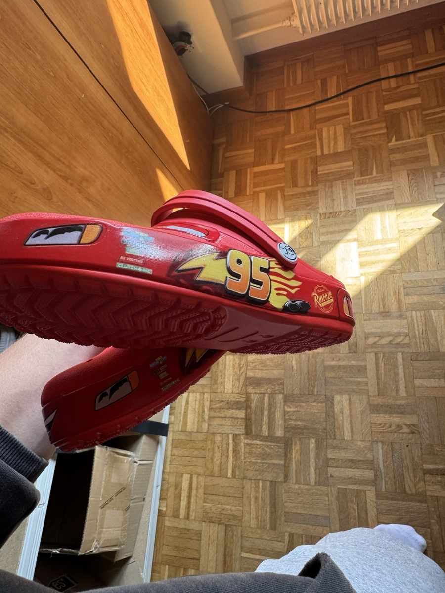 Scarpe da uomo: Cars Crocs Mcqueen – Nuovo (secondo la descrizione) da Kaltbrunn venduto da salomonsandro 2