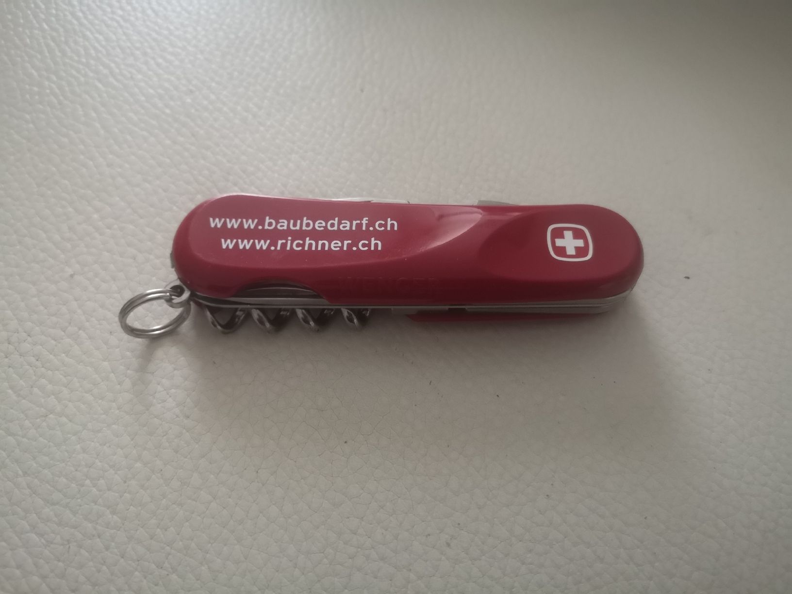 Wenger Coltelli tascabile: Rotes Wenger Evolution Baubedarf - Richner Multitool – Usato da Belp venduto da mar_76s8 3
