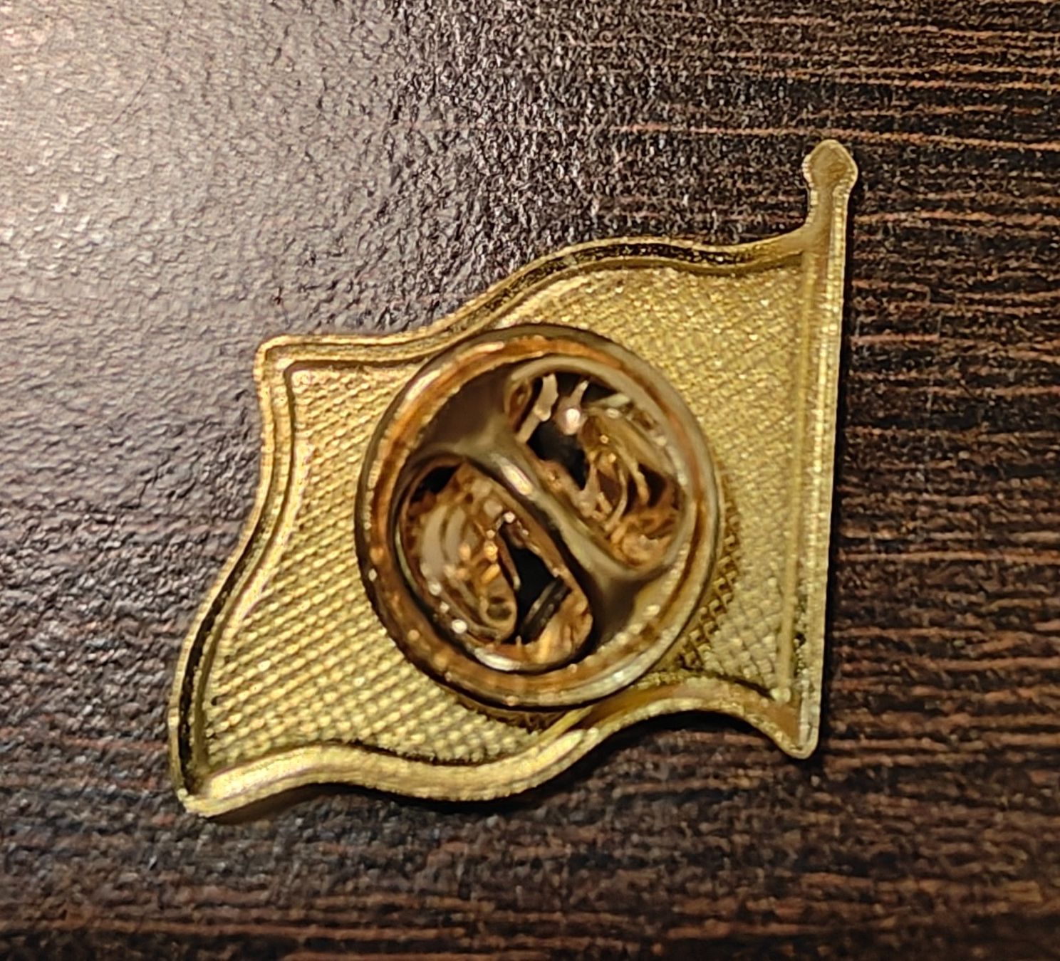 Placchette & Badge: Pin Schweizer Flagge – Nuovo (secondo la descrizione) da Einsiedeln venduto da RaphaelSimeon 1