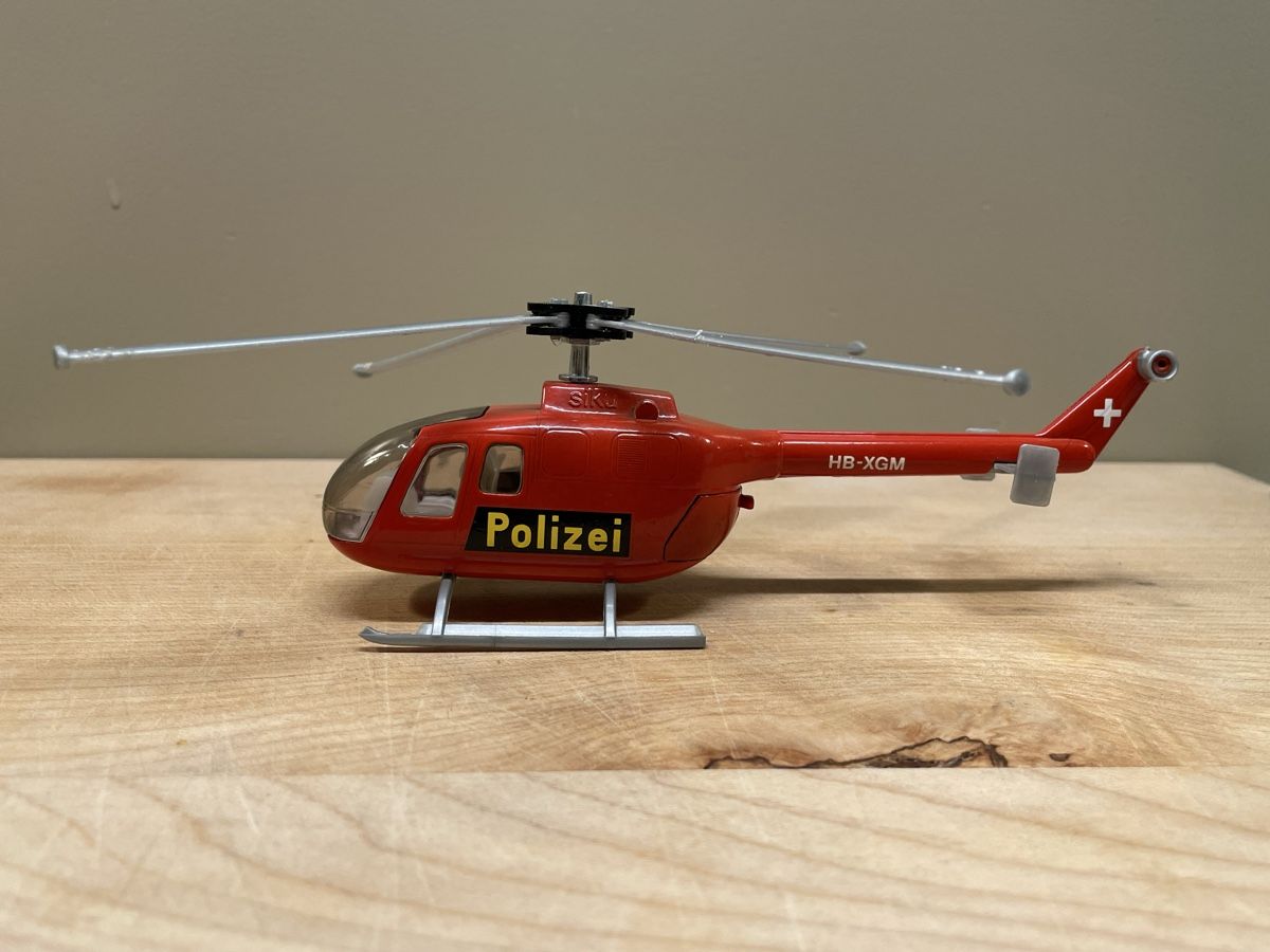 Siku Modellbausätze & Standmodelle: SIKU Polizei Helikopter / Hubschrauber – Gebraucht aus Frauenfeld von Challenger77 1