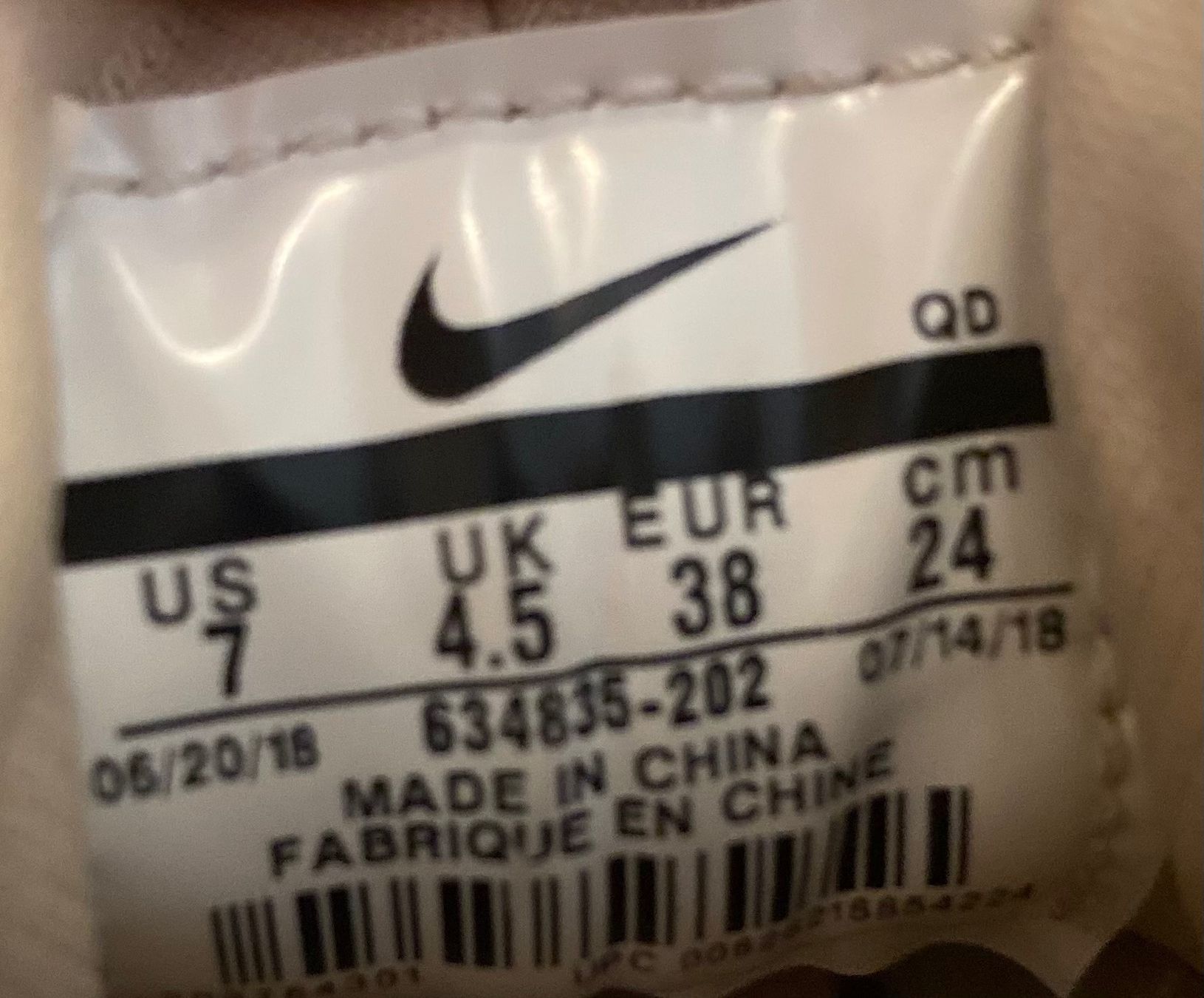 Nike Scarpe da donna: Nike Air Hurache Gr 38 – Usato da Birrwil venduto da Bendegriz 3