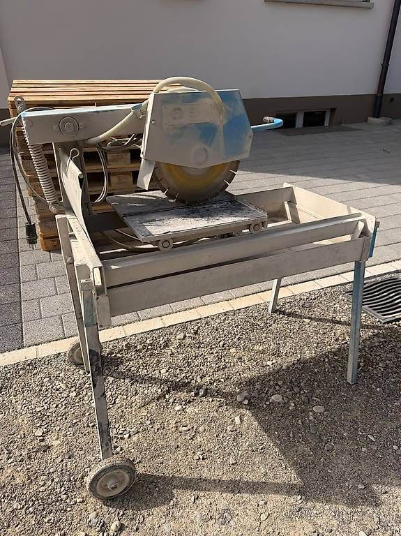 Toutes les machines: Steintrennmaschine 230 V – D'occasion à Schafisheim par sandro___95 2