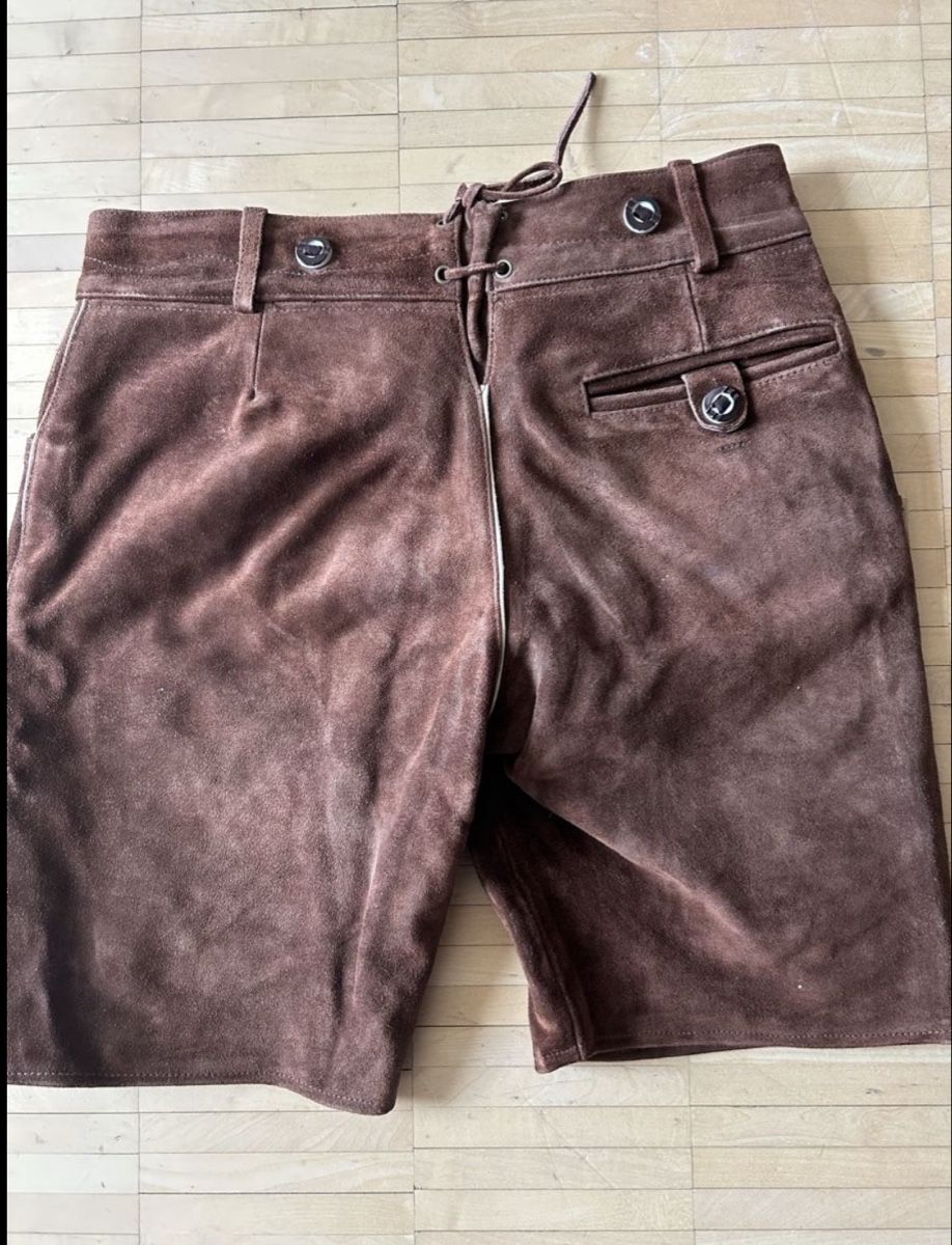 Pantalons: Lederhose kurz Grösse 48 – D'occasion à Reiden par Pzihlmann 3