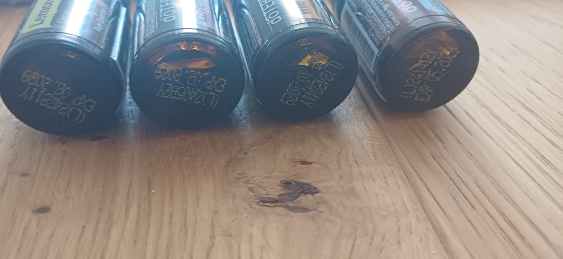 Doterra Ätherische Öle: doTERRA Ätherische Öle 4x5ml – Neu und originalverpackt aus Riniken von Lessy- 1