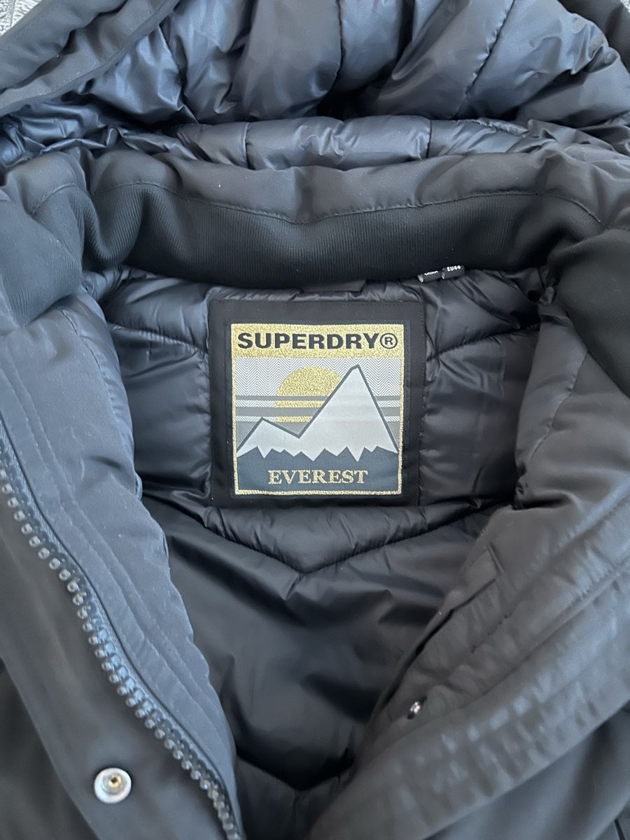 Gilet & Giacche senza maniche: Superdry Everest Weste schwarz – Usato da Tägerschen venduto da Tommylee88 6