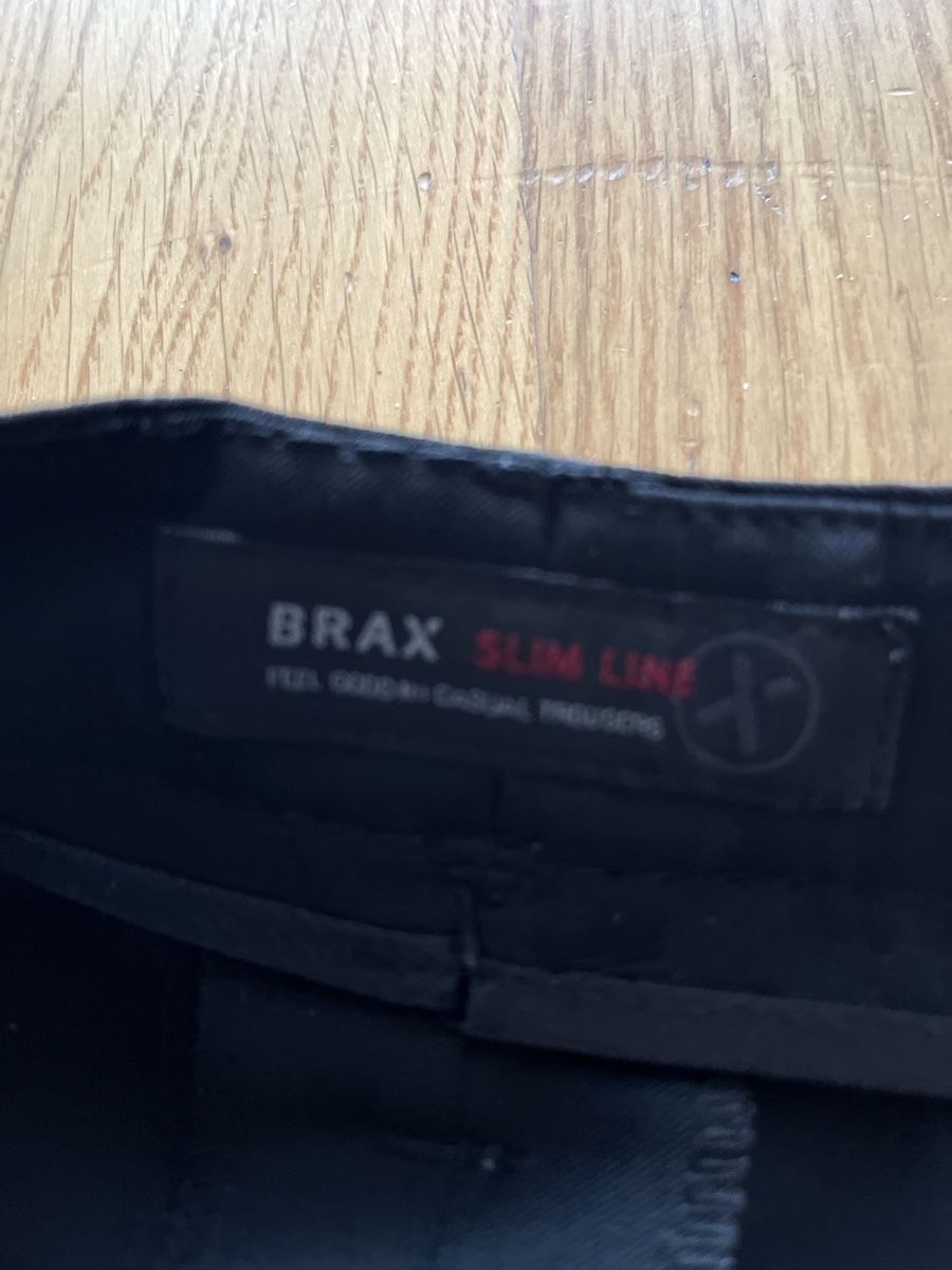 Brax Pantaloni: Bundfaltenhose Brax – Nuovo (secondo la descrizione) da Möhlin venduto da Sommervogel50 3