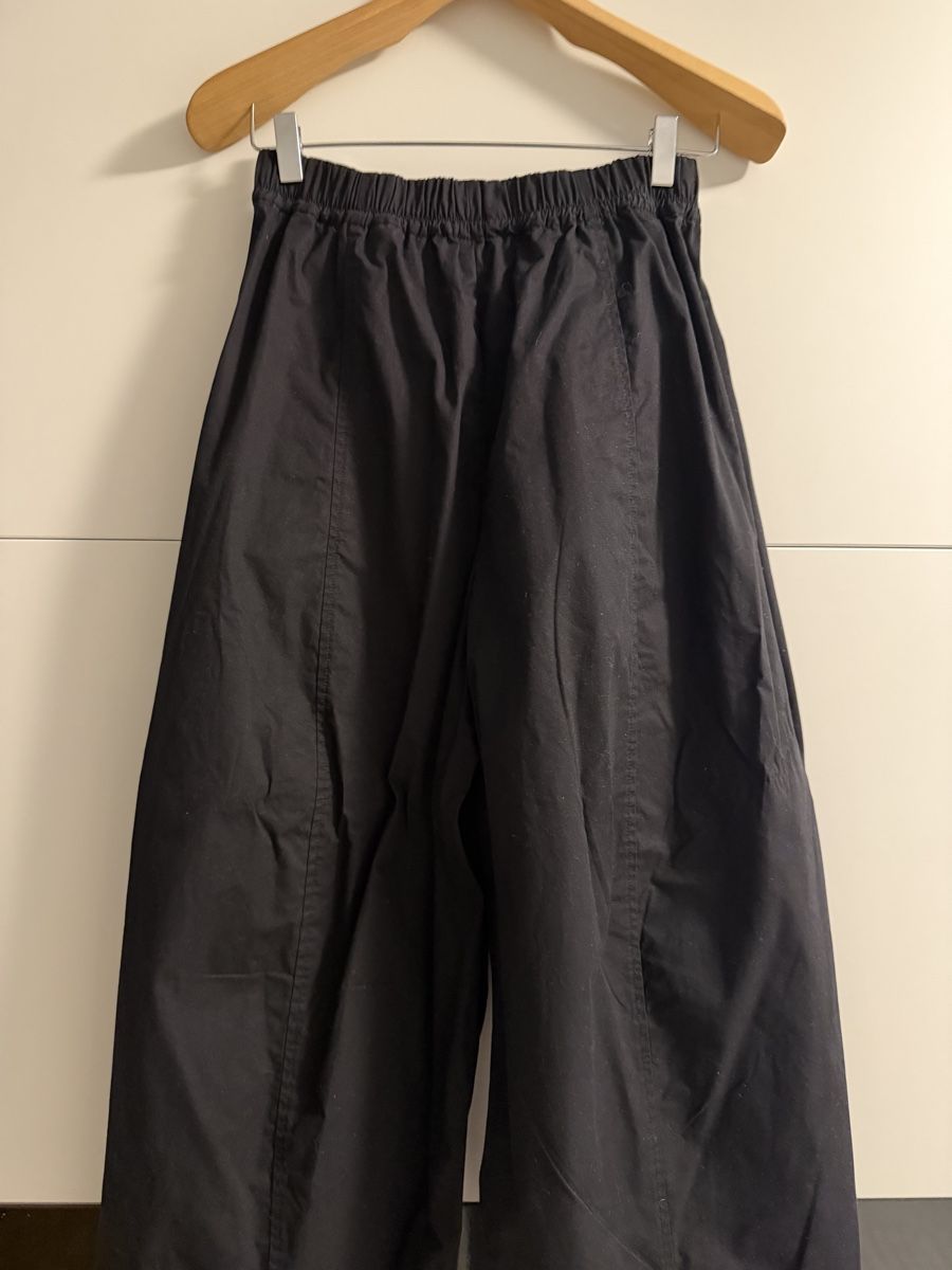Cos Pantalons: Cos Barrel Leg Hose Gr.36 – Neuf (Voir description) à Ostermundigen par anja046 1