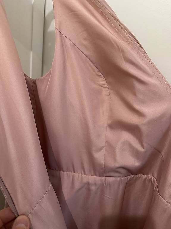 Vestiti: Abendkleid / Festkleid – Usato da Jona venduto da DeRoGio 4