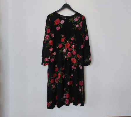 Schönes Blumenkleid, Top Zustand!