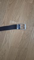 Schwarzer Levi's Gürtel aus Leder, Top Zustand, Grösse 100