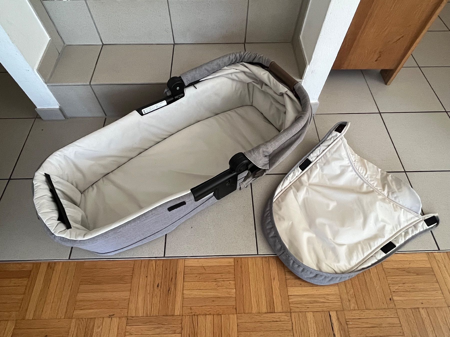 Joie Bauch- & Rückentragen: Joie Babywanne Ramble XL – Gebraucht aus Liestal von Raifur 1