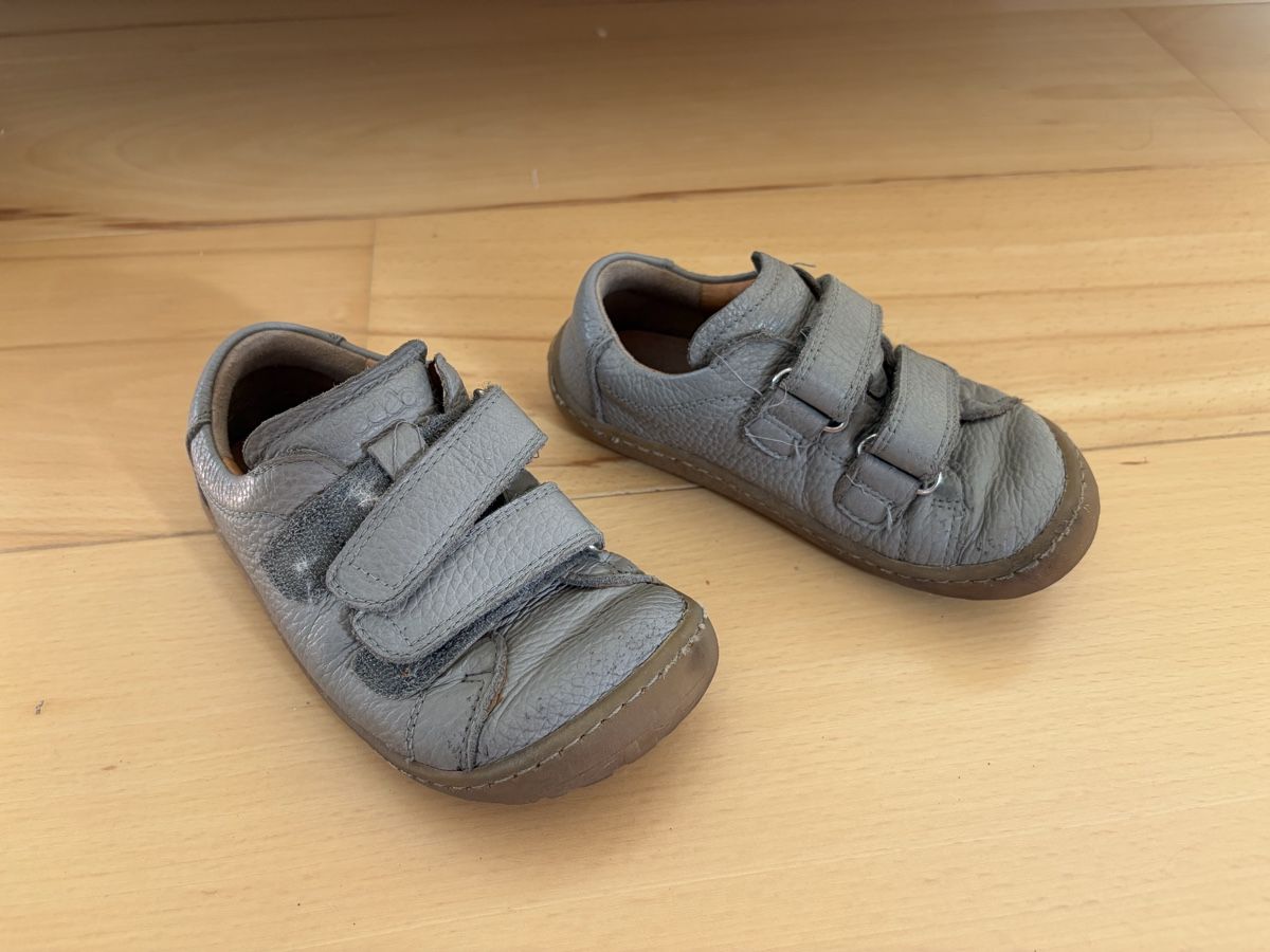 Froddo Scarpe per ragazzi: Froddo Barfussschuhe aus Leder, Gr 27 – Usato da Zürich venduto da Jackienette 1