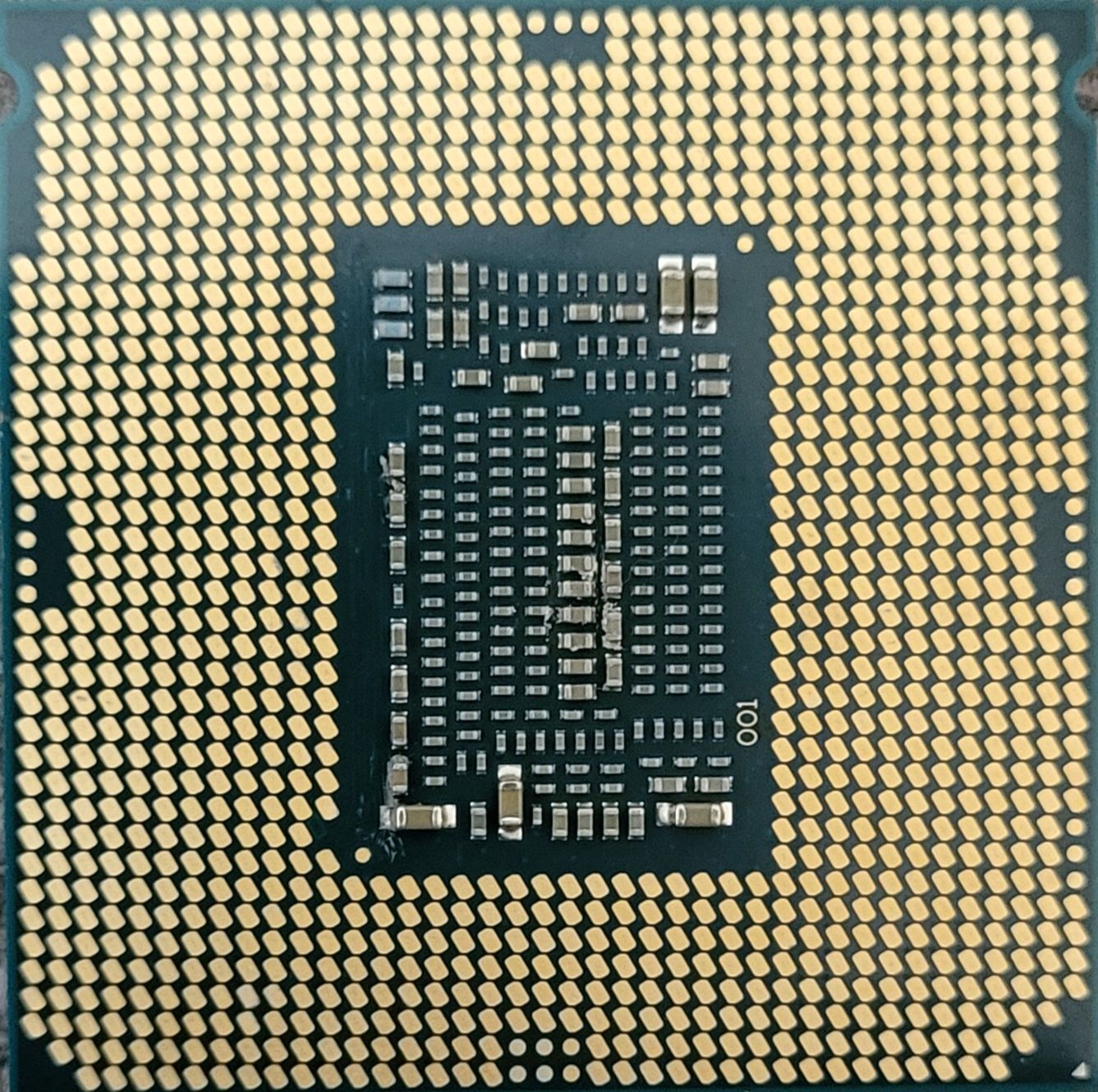 Intel PC: 1×Intel Core i7-8700K 3.70GHz Prozessor – Usato da Zürich venduto da Gulbi1919 2