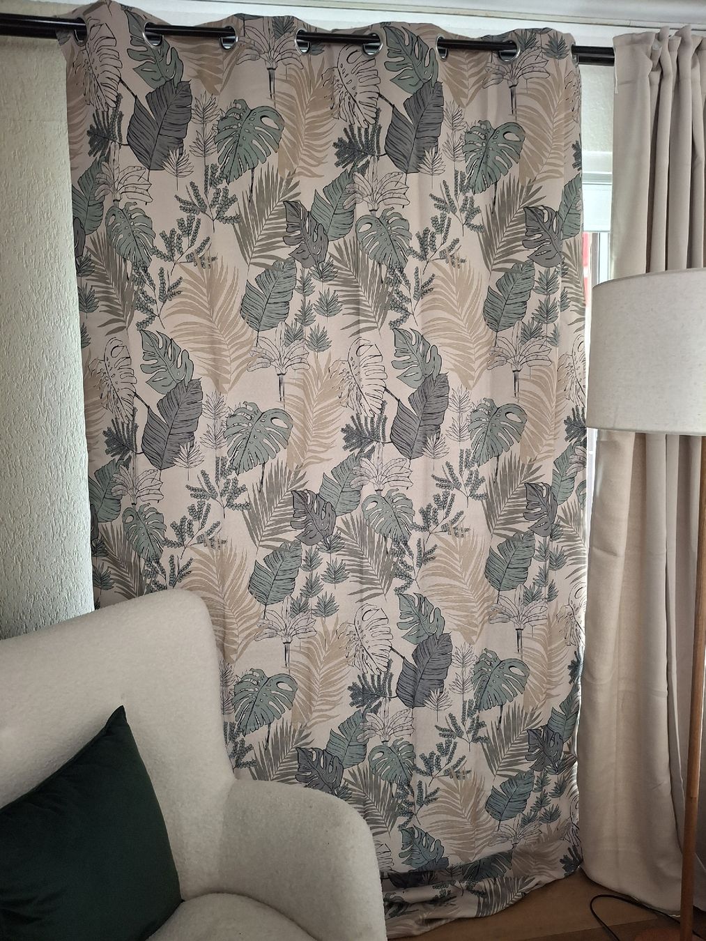 Vorhänge: 6x Vorhänge mit Dschungel-Motiv, neuwertig, 140x220cm Top! – Gebraucht aus Cham von Girasol3 1
