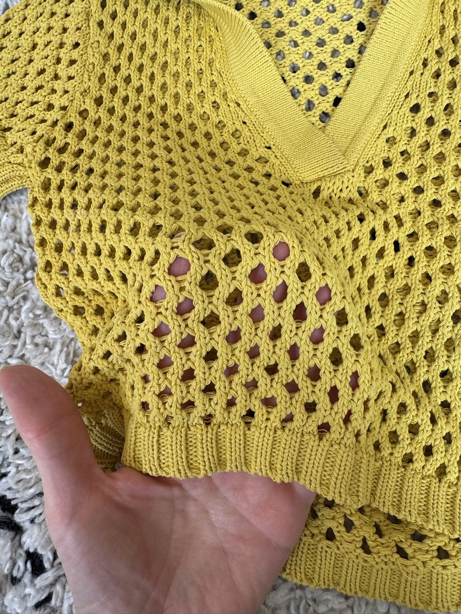 Top: Cooles Top Grösse S Neuwertig! – Usato da Buchs ZH venduto da crazyhandbaggirl123 2