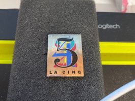 PIN'S - FRANCE - ATTENTION COLLECTOR - TELEVISION