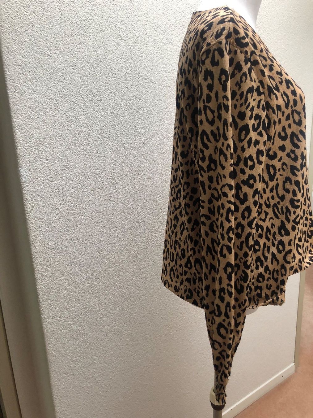 Vila Camicette: VILA Bluse Gr. 40 – Nuovo (secondo la descrizione) da Schaffhausen venduto da Fixier 3