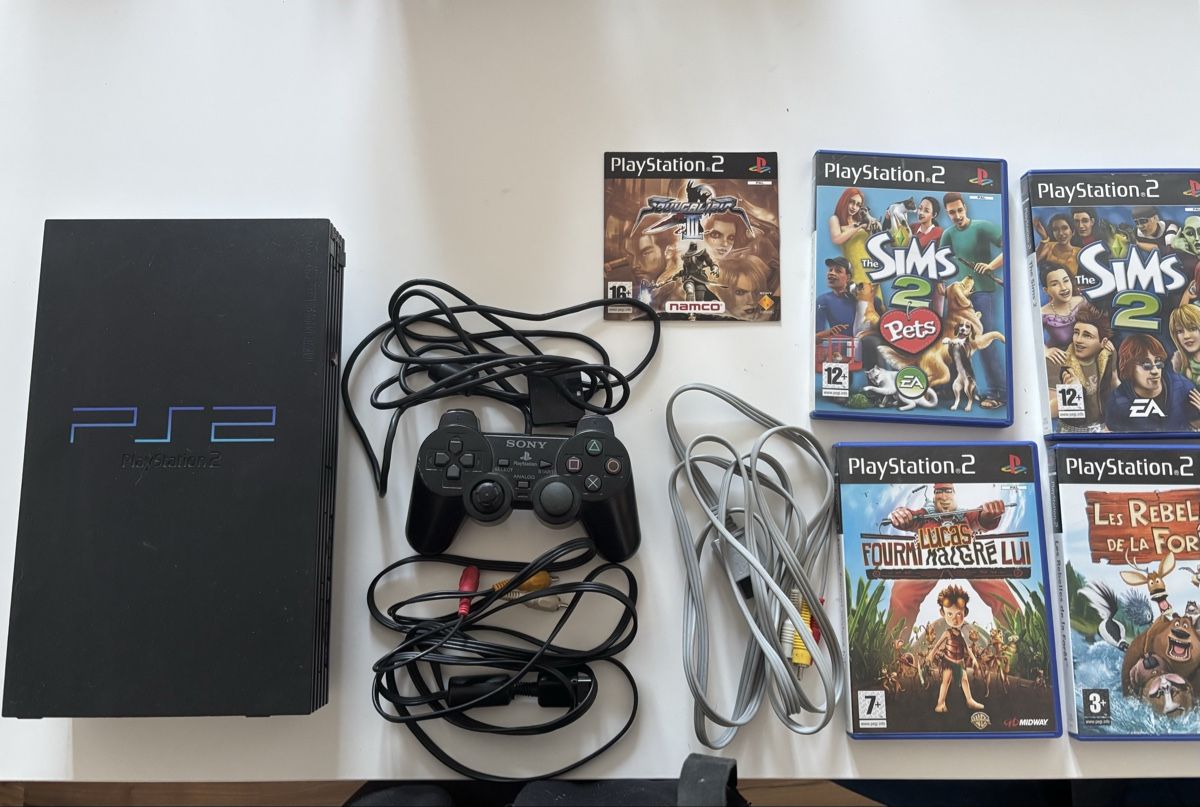 Sony Consoles: Sony Playstation 2 avec jeux et accessoires – D'occasion à La Chaux-de-Fonds par DANIELA19961996