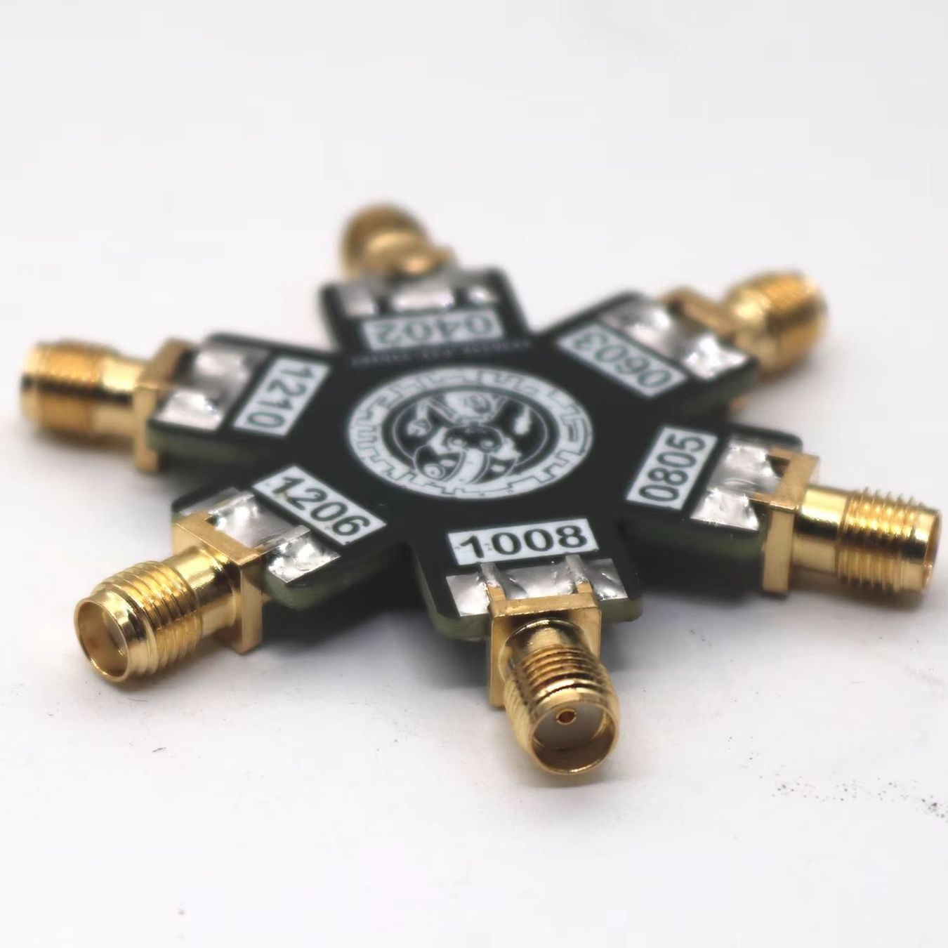 Messen: SMD LCR Testadapter für NanoVNA / Networkanalyzer – Neu und originalverpackt aus Zürich von buyfinest 1