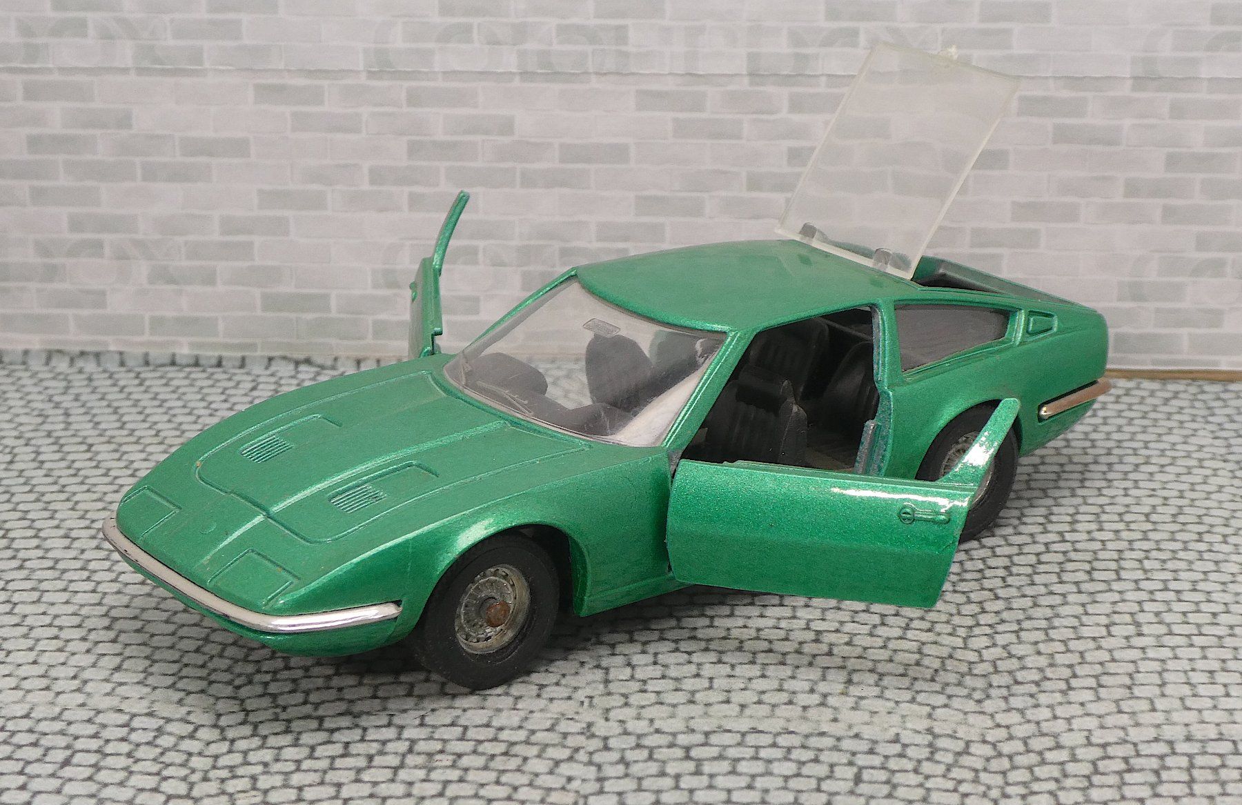 Spielzeuge: Solido Maserati Indy, Original von 1971 – Gebraucht aus Zofingen von Goldengolden 4