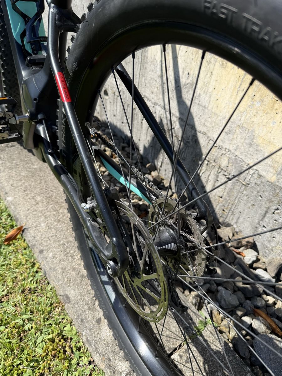 Specialized Biciclette: Specialized E-Mountainbike, Akku defekt – Difettoso da Baar venduto da vartam 5