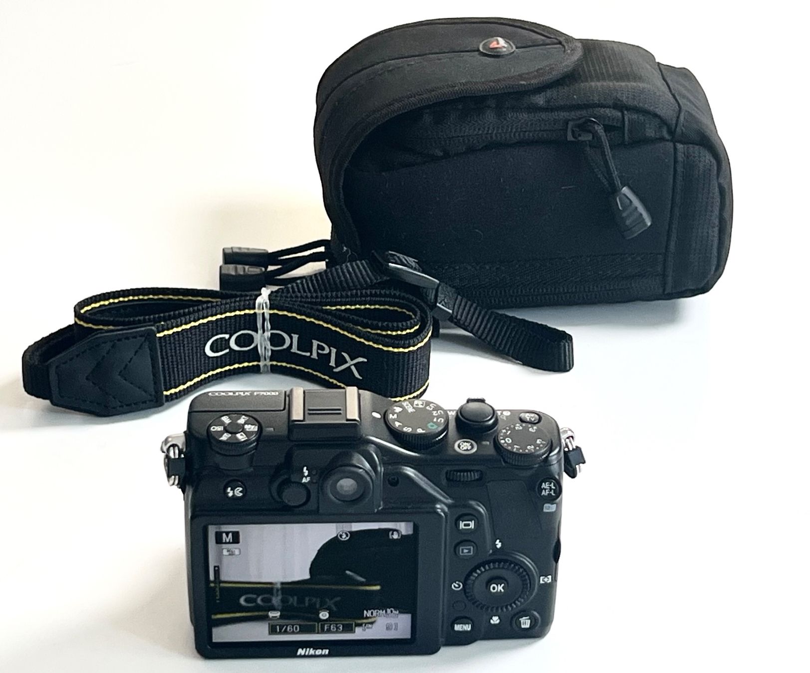 Nikon Fotocamera: Nikon Coolpix P7000 – Usato da Wabern venduto da mtwp 2