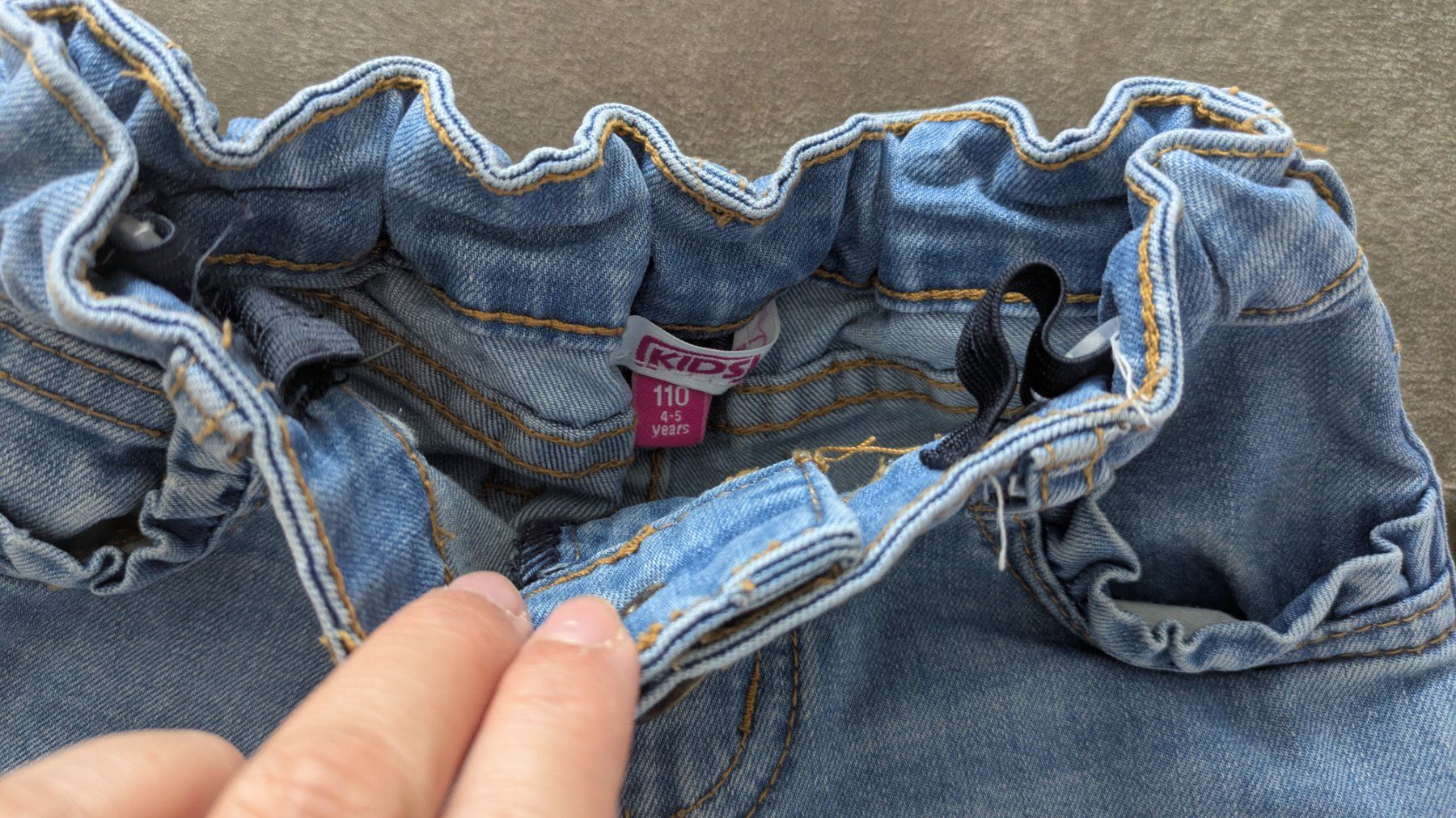Pantaloni: Hosenset - 110 – Usato da Staufen venduto da Fleby84 2