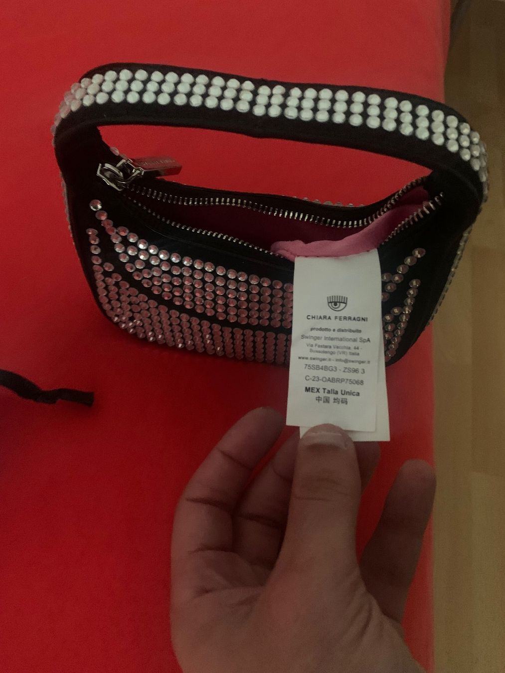 Borse da donna: Chiara Ferragni Tasche – Usato da Basel venduto da dav_5qdt 1