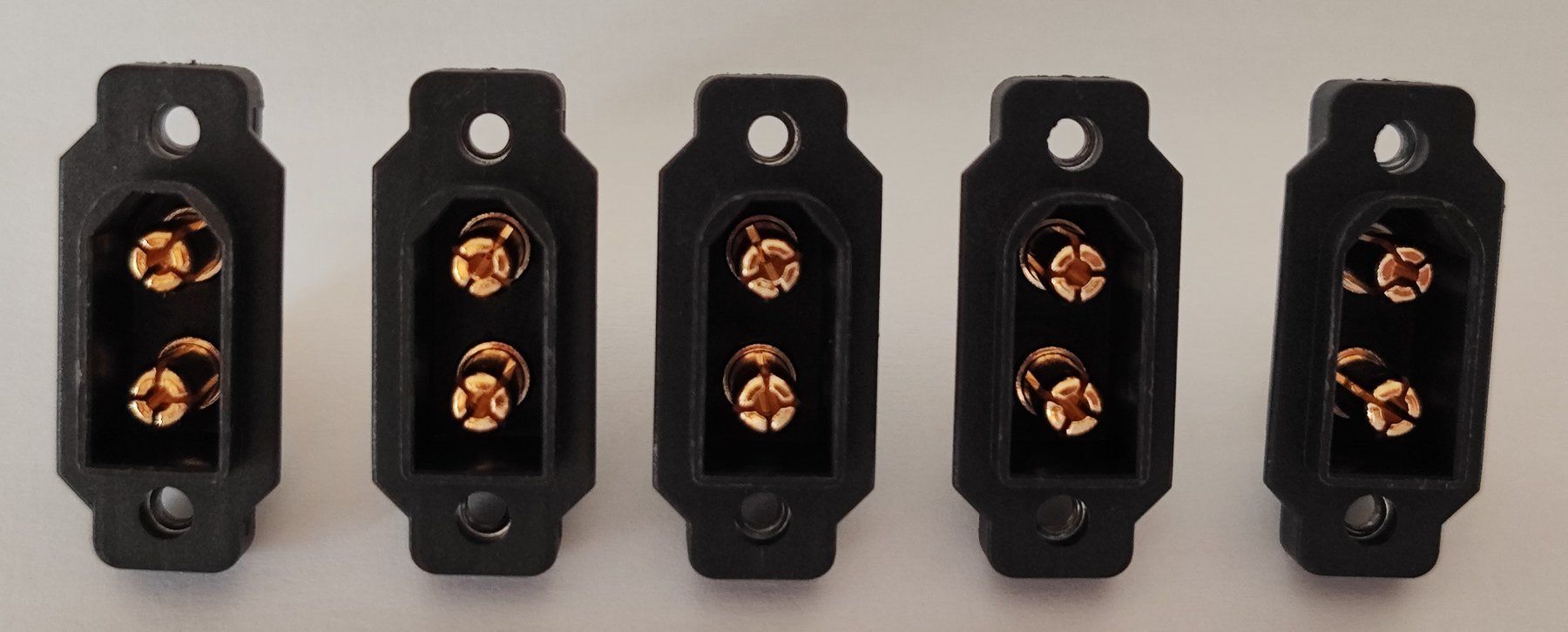 RC Kits de montage: XT60 Einbau Stecker 5 Stück - Schwarz – Neuf (Voir description) à Uzwil par Bruchpilot64 2
