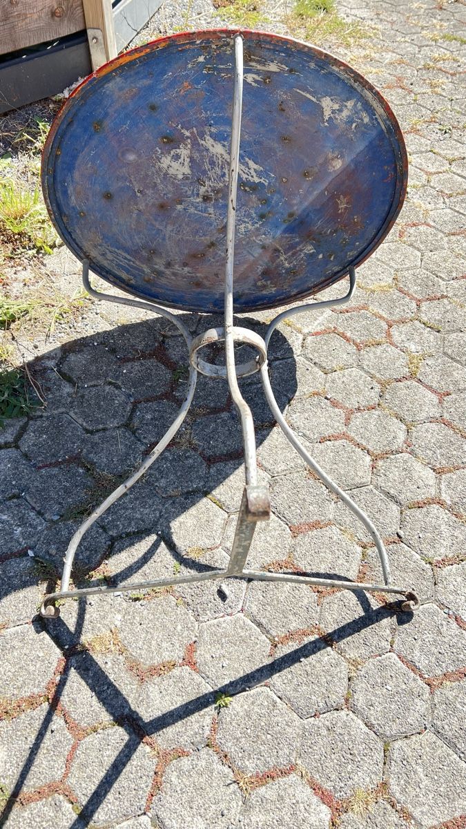 Tavoli: Antiker Gartentisch aus Metall – Usato da Vilters venduto da Antik2016 3