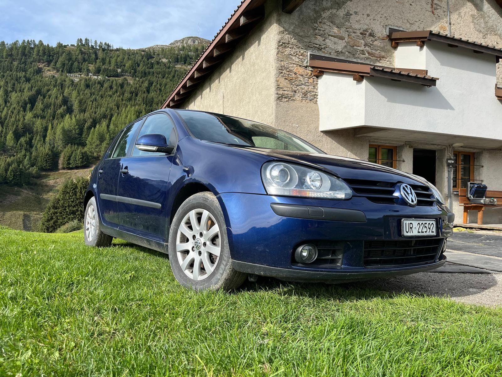 VW Automobili: VW Golf 2.0 4x4 – Usato da Andermatt venduto da Ma080