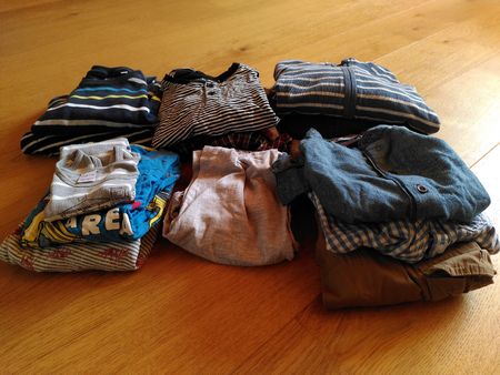 14-teiliges Kleiderpaket 104/110