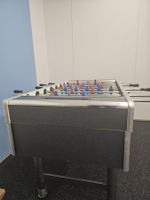Tischfussballkasten mit Münzeinwurf gebrauchter Zustand