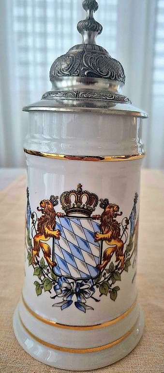 Bicchieri: Bierkrug 0.5 l mit Zinndeckel – Usato da Wetzikon ZH venduto da Juergen_B