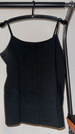 Top schwarz Spaghettiträger Grösse L